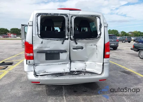 2018 Mercedes-Benz Metris z USA, uszkodzony, nr VIN WD4PG2EE9J3494469